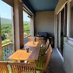 Borna Apartament *
