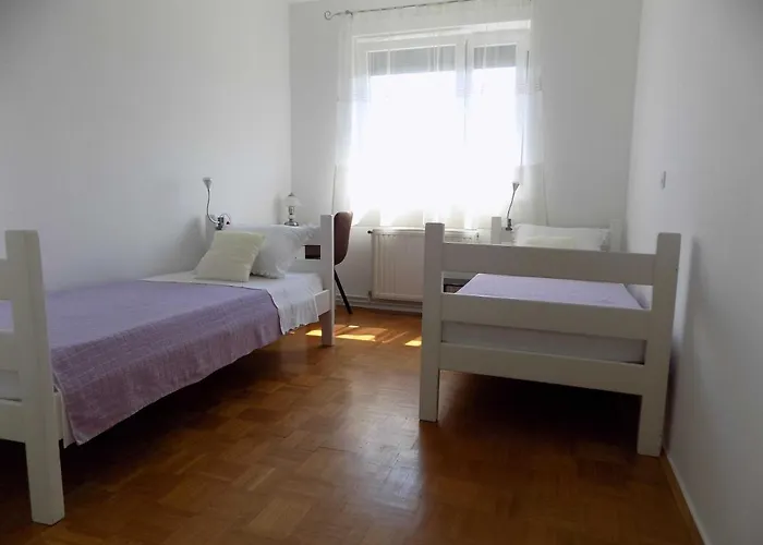 Borna Apartament *