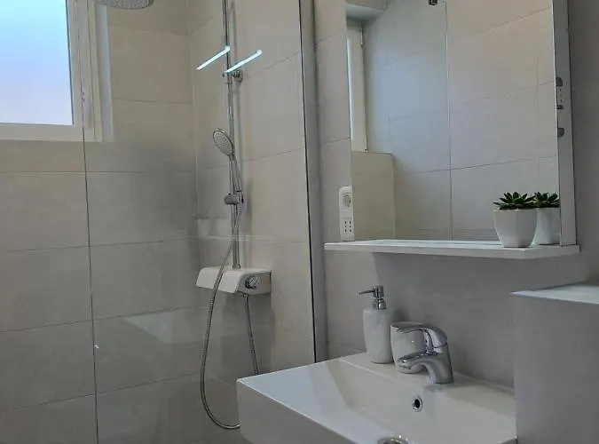 Borna Apartament Vrbnik (Primorje-Gorski Kotar)