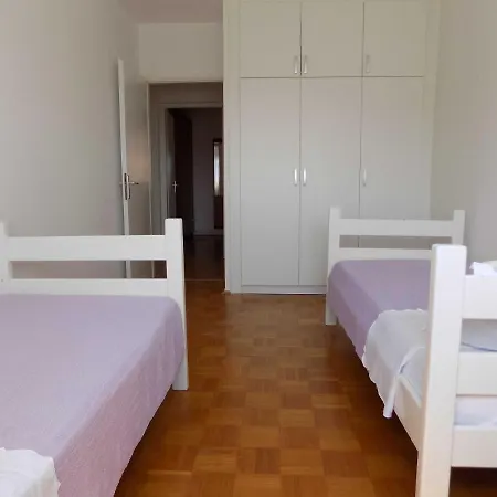 Borna * Vrbnik (Primorje-Gorski Kotar)