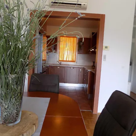 Apartmán Borna Vrbnik (Primorje-Gorski Kotar)